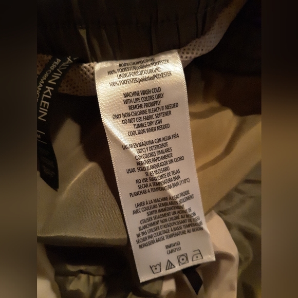 Calvin Klein Performance Joggers M EUC - Picture 10 of 11